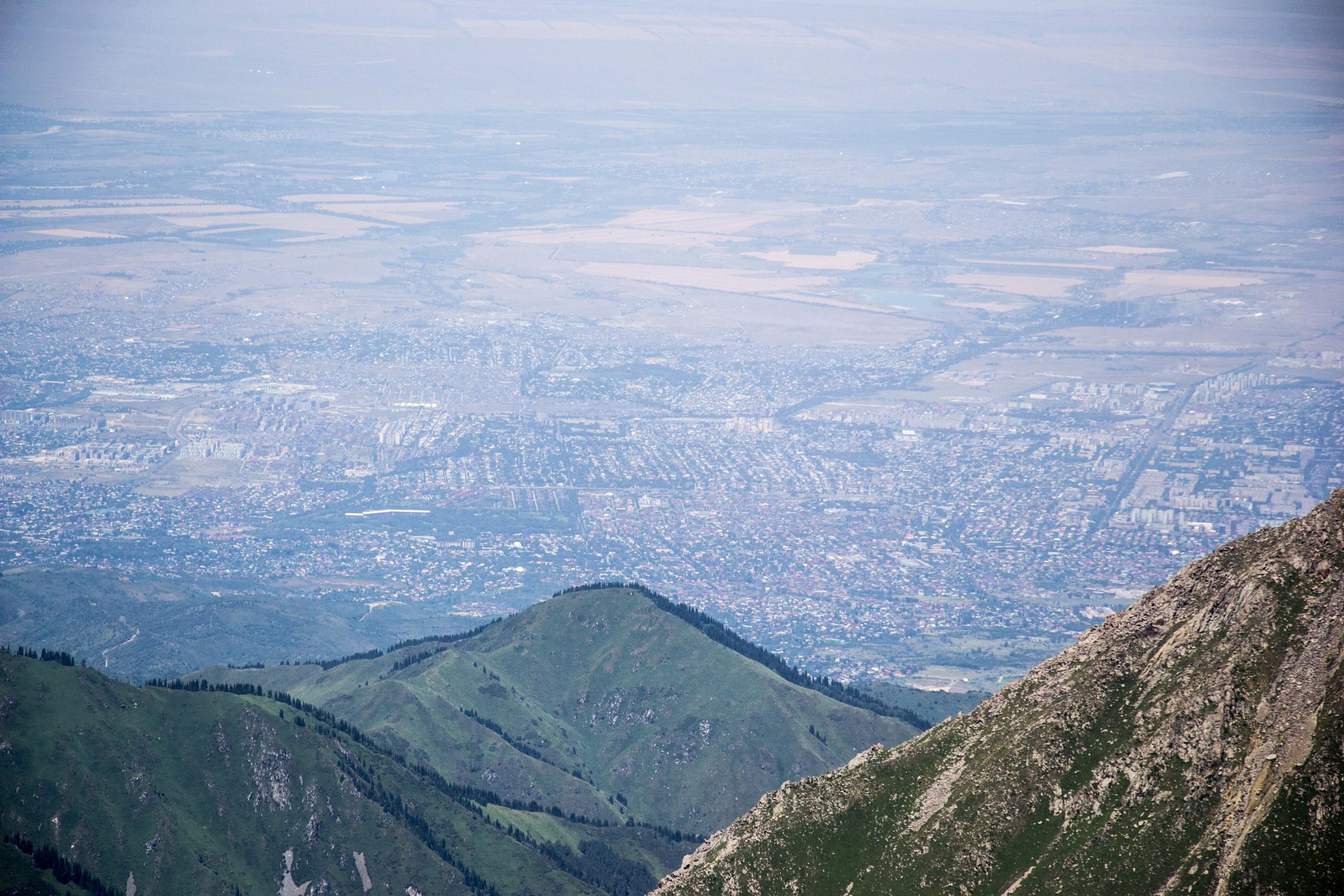 Пик Карнизный, 4075м